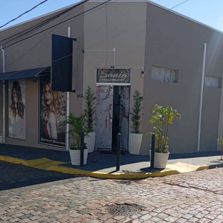 Fachada do Salão Sônia - Outro ângulo